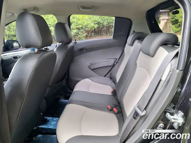 Chevrolet Spark 2011 1.0 автомат (гидро), миниатюра 10