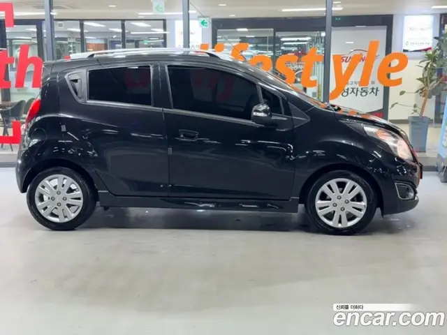 Chevrolet Spark 2013 1.0 автомат (гидро), миниатюра 3