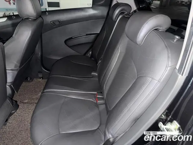Chevrolet Spark 2013 1.0 автомат (гидро), миниатюра 7
