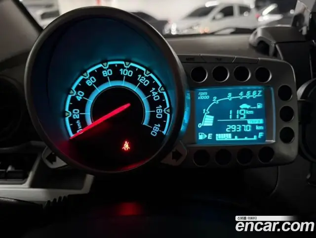 Chevrolet Spark 2013 1.0 автомат (гидро), миниатюра 9