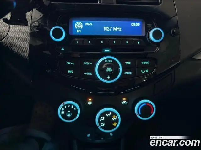 Chevrolet Spark 2013 1.0 автомат (гидро), миниатюра 10