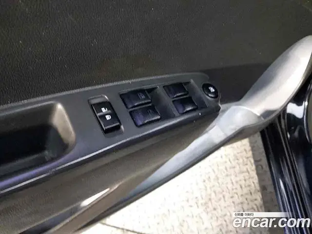 Chevrolet Spark 2013 1.0 автомат (гидро), миниатюра 11