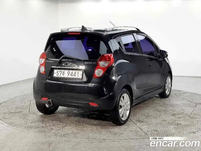 Chevrolet Spark 2013 1.0 автомат (гидро), миниатюра 4