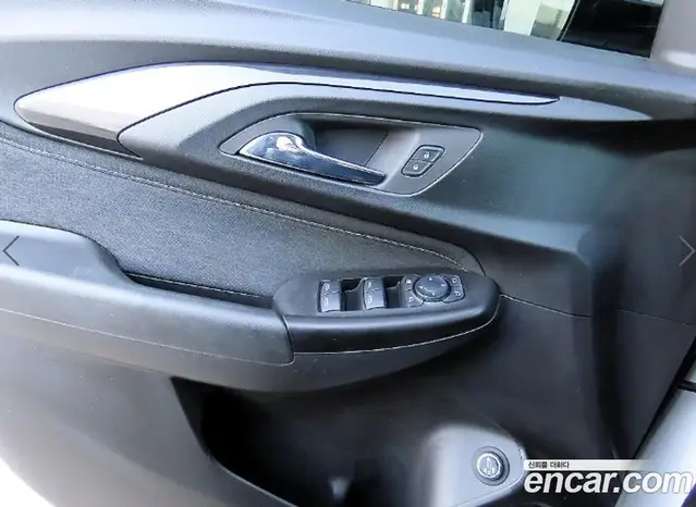 Chevrolet TrailBlazer 2022 1.3 автомат (гидро), миниатюра 11