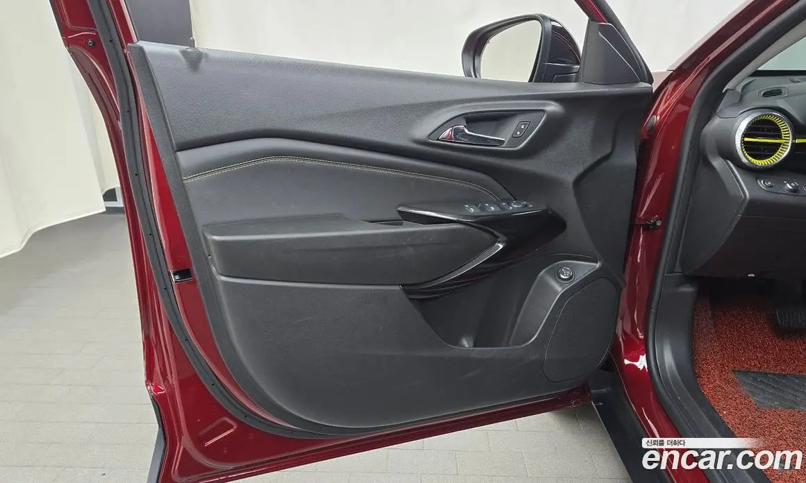 Chevrolet Trax 2023 1.2 автомат (гидро), фото 14