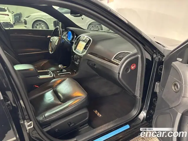 Chrysler 300C 2013 3.6 автомат (гидро), миниатюра 7 Chrysler 300C 2013 3.6 автомат (гидро), миниатюра 7