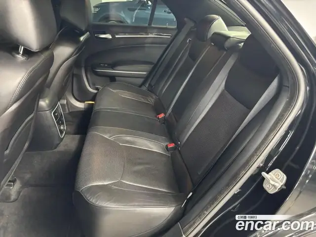 Chrysler 300C 2013 3.6 автомат (гидро), миниатюра 9 Chrysler 300C 2013 3.6 автомат (гидро), миниатюра 9