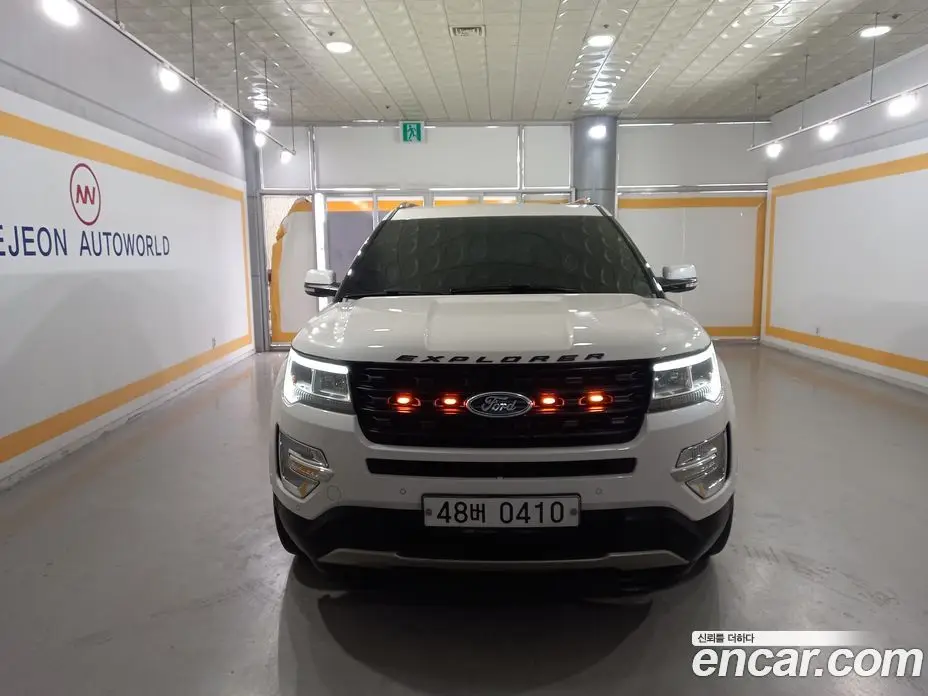 Ford Explorer 2016 2.3 автомат (гидро), фото 1 Ford Explorer 2016 2.3 автомат (гидро), фото 1