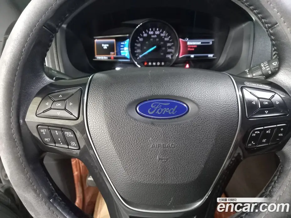Ford Explorer 2016 2.3 автомат (гидро), фото 14 Ford Explorer 2016 2.3 автомат (гидро), фото 14