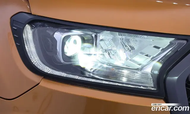 Ford Ranger 2021 2.0 автомат (гидро), миниатюра 8 Ford Ranger 2021 2.0 автомат (гидро), миниатюра 8