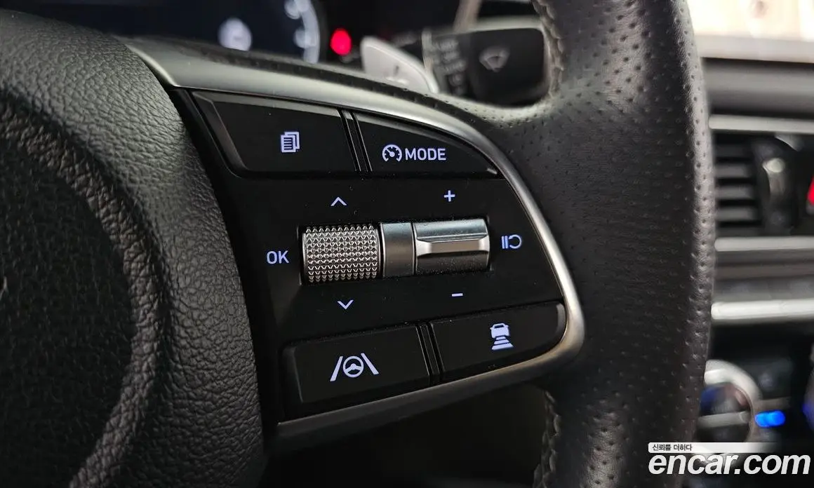 Genesis G70 2021 3.3 автомат (гидро), фото 19