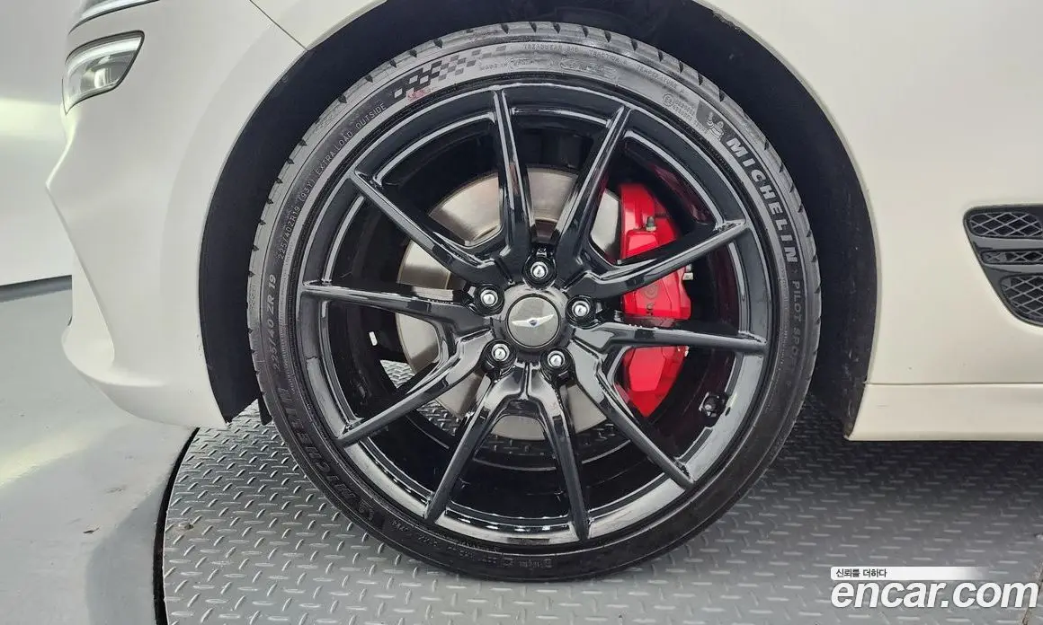 Genesis G70 2021 3.3 автомат (гидро), фото 5