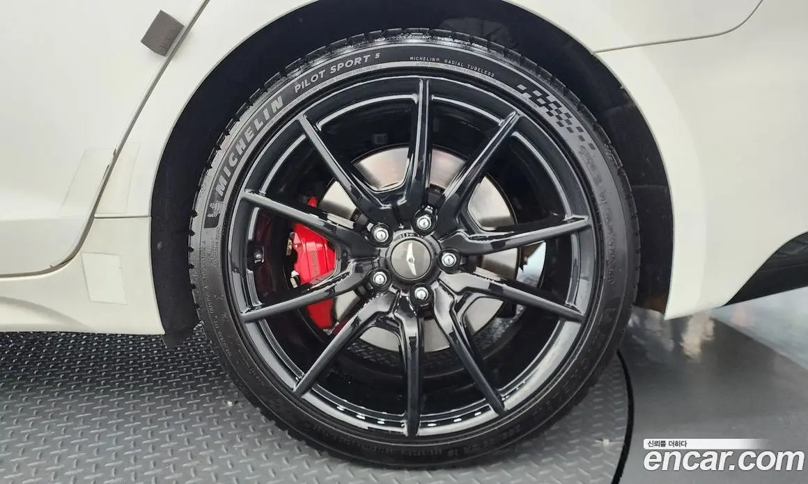 Genesis G70 2021 3.3 автомат (гидро), фото 7