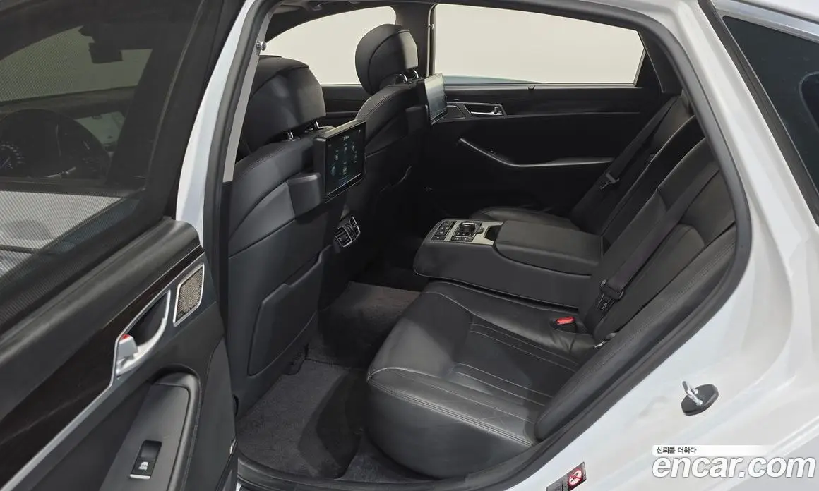 Genesis G80 2017 3.3 автомат (гидро), фото 12