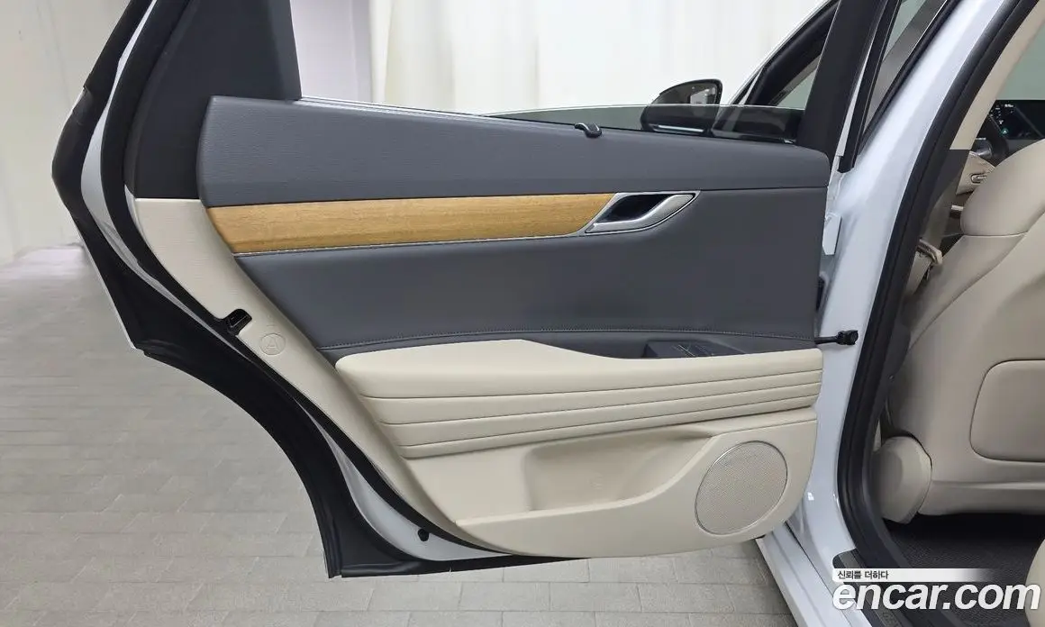 Genesis G80 2022 2.5 автомат (гидро), фото 15 Genesis G80 2022 2.5 автомат (гидро), фото 15