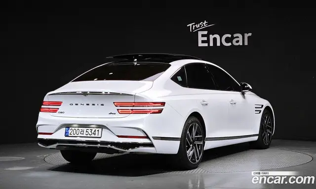 Genesis G80 2024 2.5 автомат (гидро), миниатюра 2