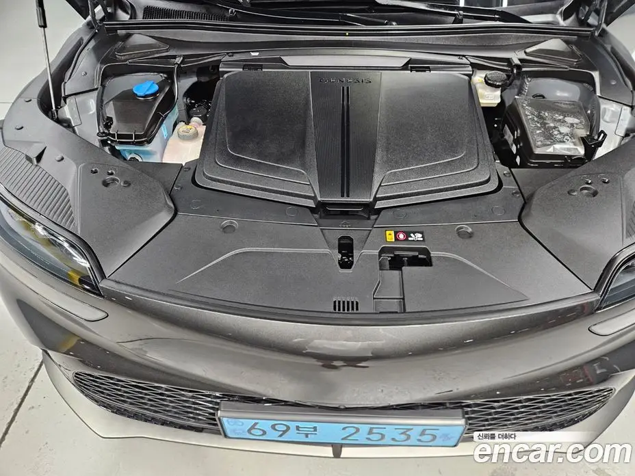 Genesis GV60 2024 0.1 автомат (гидро), фото 8