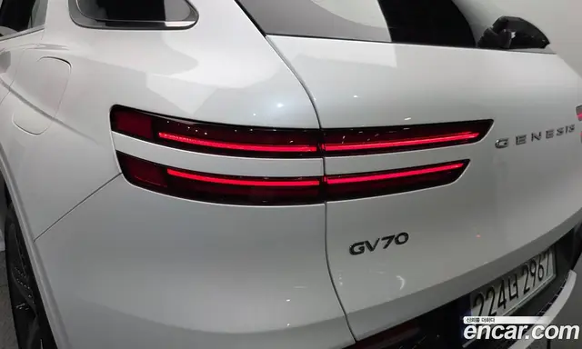 Genesis GV70 2021 2.5 автомат (гидро), миниатюра 8