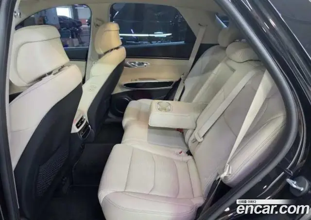 Genesis GV70 2023 2.5 автомат (гидро), миниатюра 11