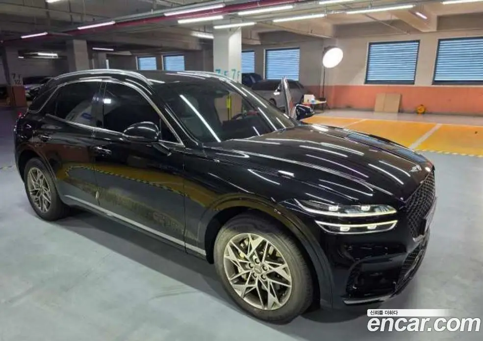 Genesis GV70 2023 2.5 автомат (гидро), фото 8
