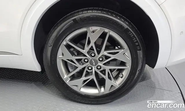 Genesis GV70 2024 2.5 автомат (гидро), миниатюра 5