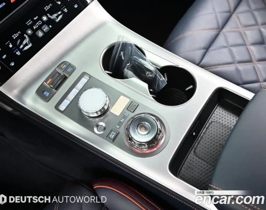 Genesis GV70 2024 2.5 автомат (гидро), фото 10