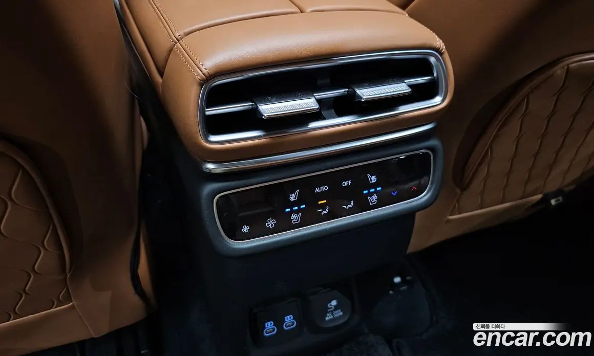 Genesis GV80 2024 2.5 автомат (гидро), фото 24