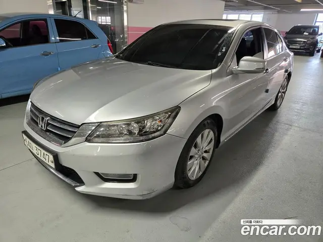 Honda Accord 2013 2.4 автомат (гидро), миниатюра 2 Honda Accord 2013 2.4 автомат (гидро), миниатюра 2