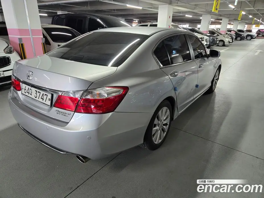 Honda Accord 2013 2.4 автомат (гидро), фото 5 Honda Accord 2013 2.4 автомат (гидро), фото 5