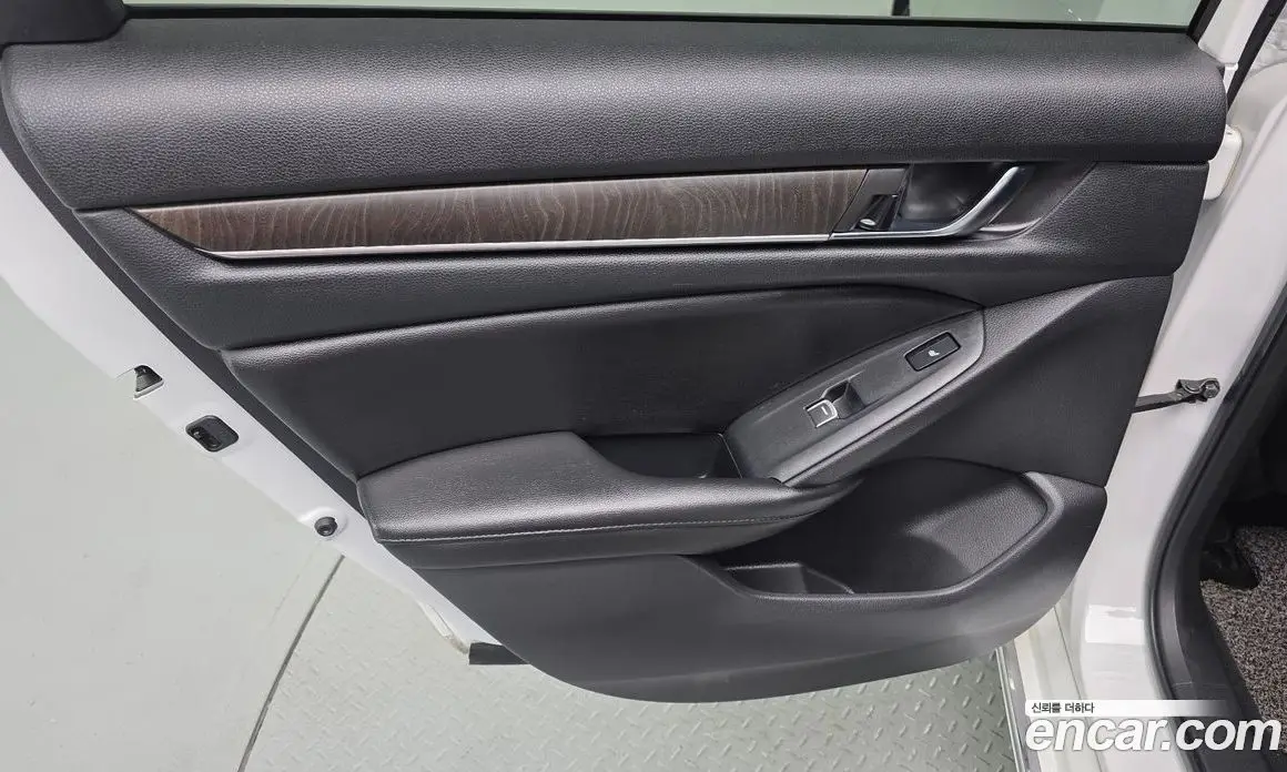 Honda Accord 2019 2.0 автомат (гидро), фото 15 Honda Accord 2019 2.0 автомат (гидро), фото 15