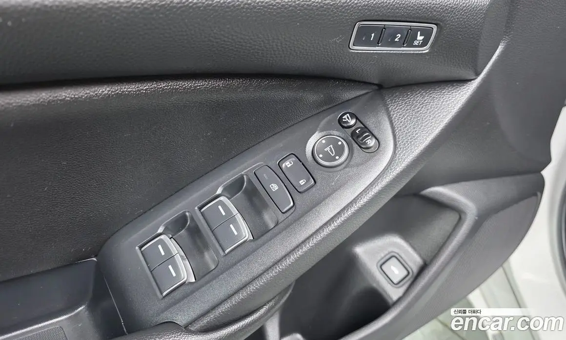 Honda Accord 2019 2.0 автомат (гидро), фото 20 Honda Accord 2019 2.0 автомат (гидро), фото 20