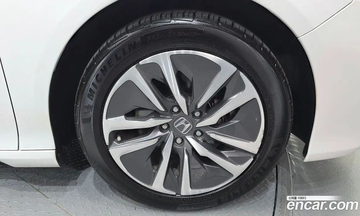 Honda Accord 2019 2.0 автомат (гидро), фото 5 Honda Accord 2019 2.0 автомат (гидро), фото 5