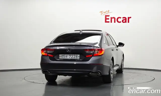 Honda Accord 2019 1.5 автомат (гидро), миниатюра 4