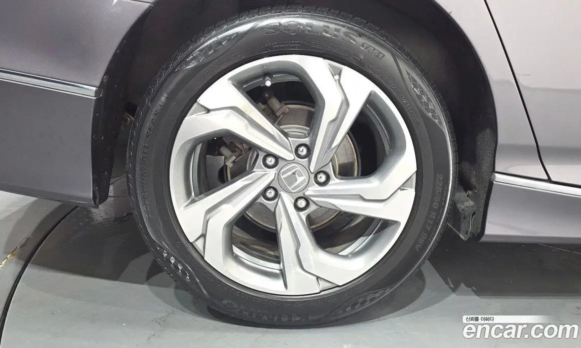 Honda Accord 2019 1.5 автомат (гидро), фото 5