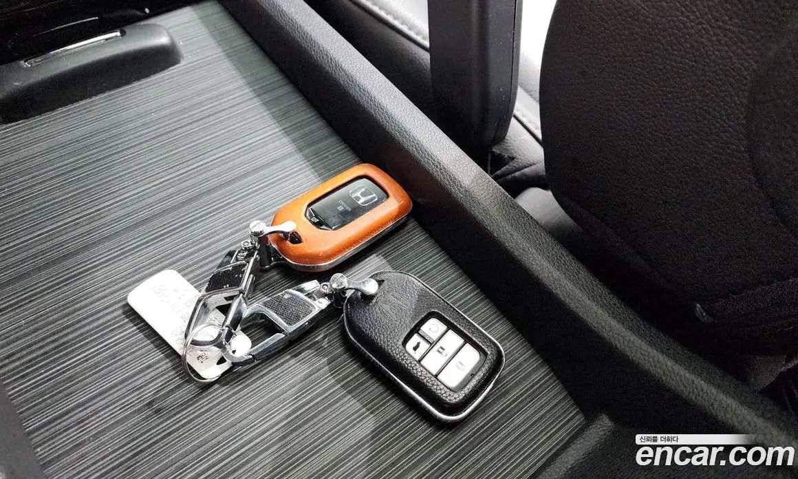 Honda Pilot 2016 3.5 автомат (гидро), фото 16 Honda Pilot 2016 3.5 автомат (гидро), фото 16