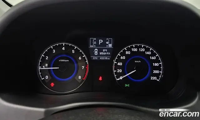 Hyundai Accent 2018 1.4 автомат (гидро), миниатюра 11