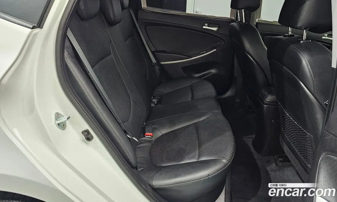 Hyundai Accent 2018 1.4 автомат (гидро), фото 17