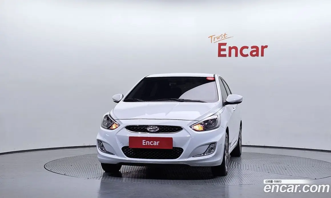 Hyundai Accent 2018 1.4 автомат (гидро), фото 3