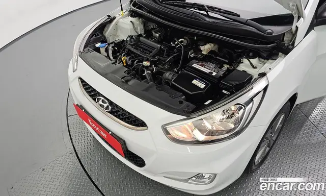 Hyundai Accent 2018 1.4 автомат (гидро), миниатюра 6
