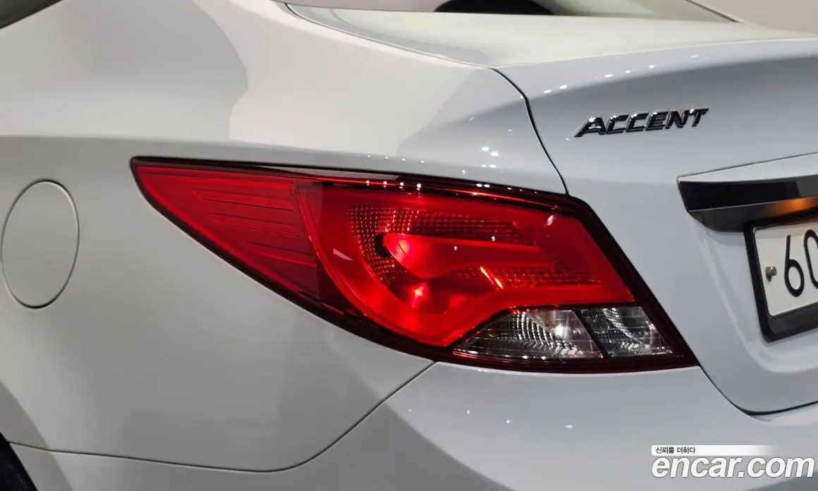 Hyundai Accent 2018 1.4 автомат (гидро), фото 9