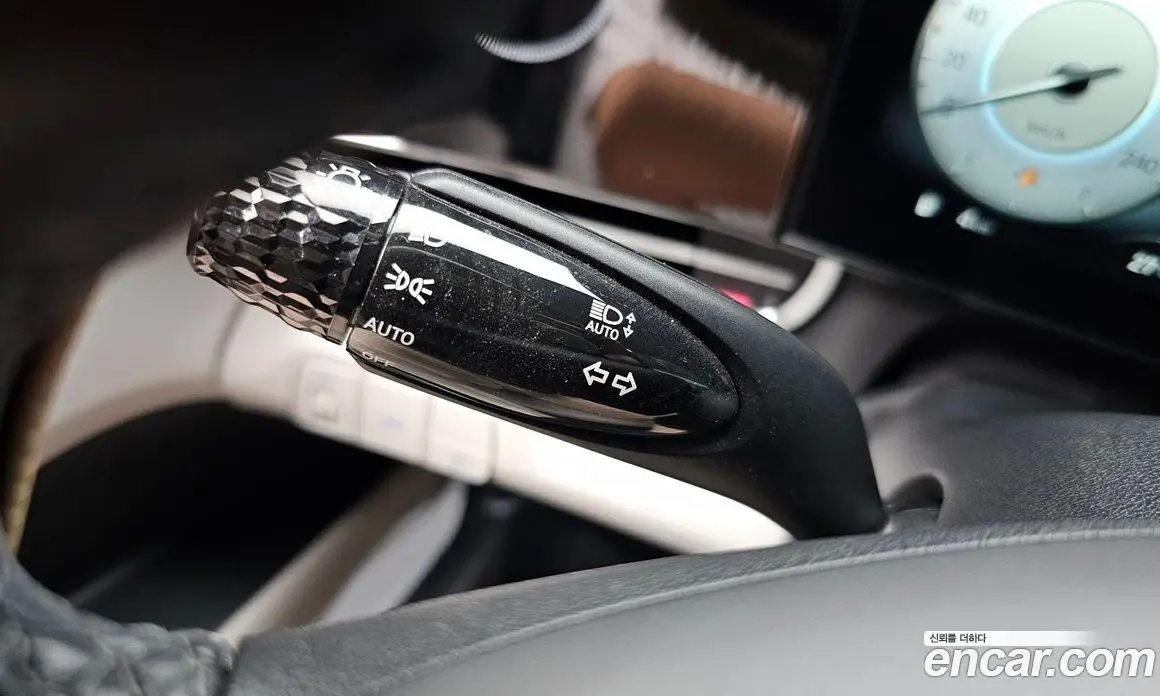 Hyundai Avante 2021 1.6 автомат (гидро), фото 27