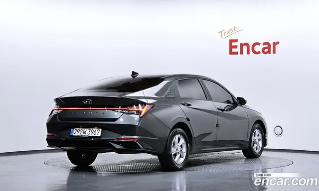 Hyundai Avante 2021 1.6 автомат (гидро), миниатюра 2