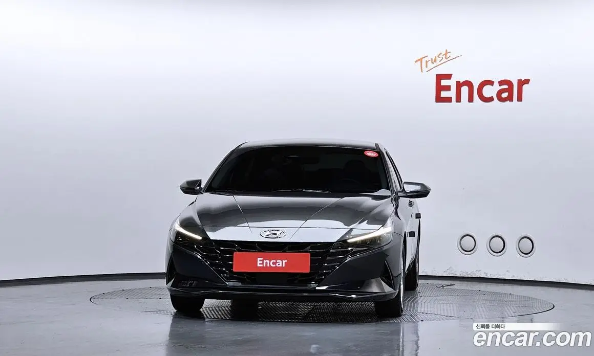 Hyundai Avante 2021 1.6 автомат (гидро), фото 3