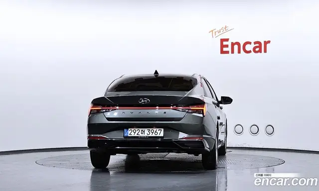 Hyundai Avante 2021 1.6 автомат (гидро), миниатюра 4