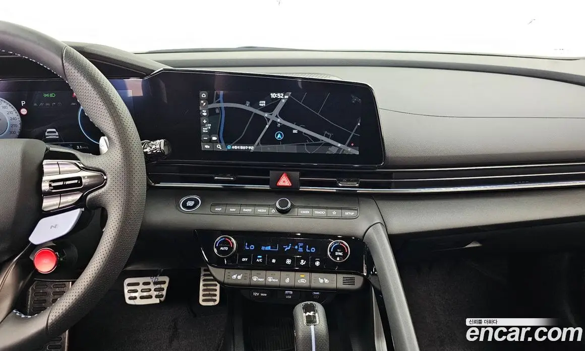 Hyundai Avante 2024 2.0 автомат (гидро), фото 14