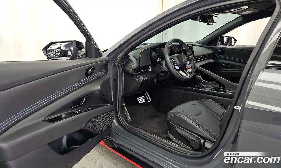 Hyundai Avante 2024 2.0 автомат (гидро), фото 10