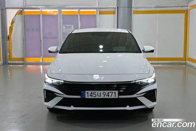 Hyundai Avante 2025 1.6 автомат (гидро), миниатюра 3
