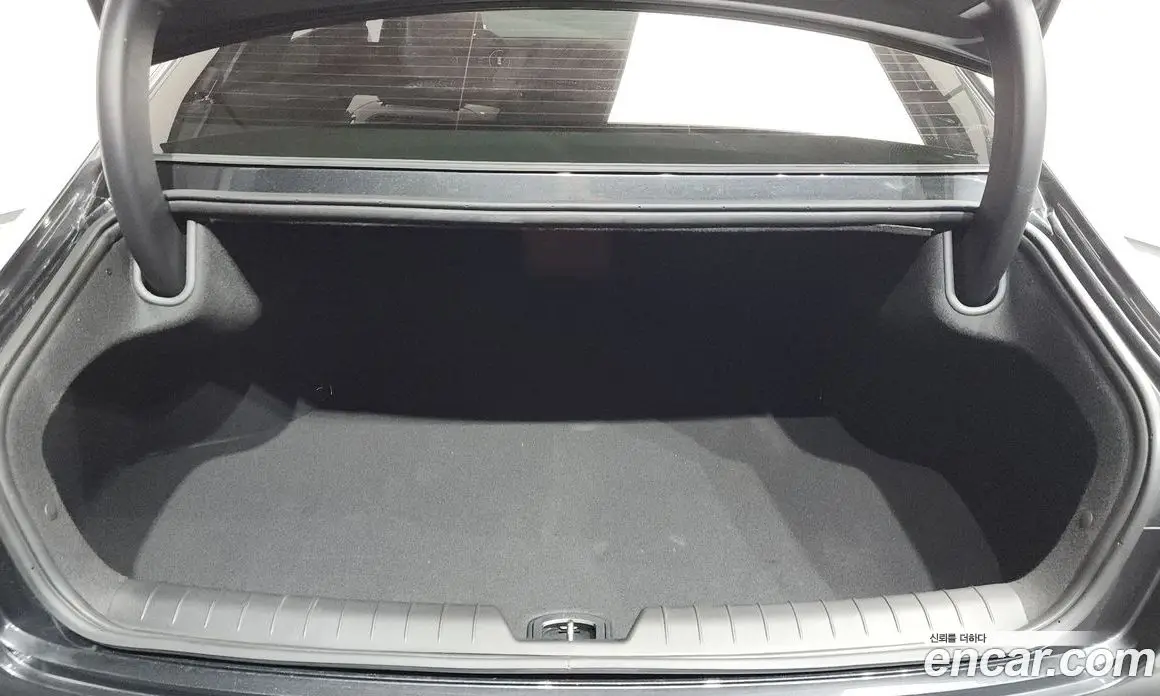 Hyundai Grandeur 2025 2.5 автомат (гидро), фото 18