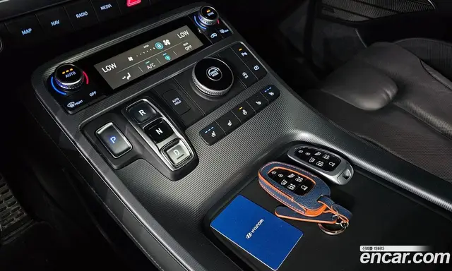 Hyundai Palisade 2023 2.2 автомат (гидро), миниатюра 9