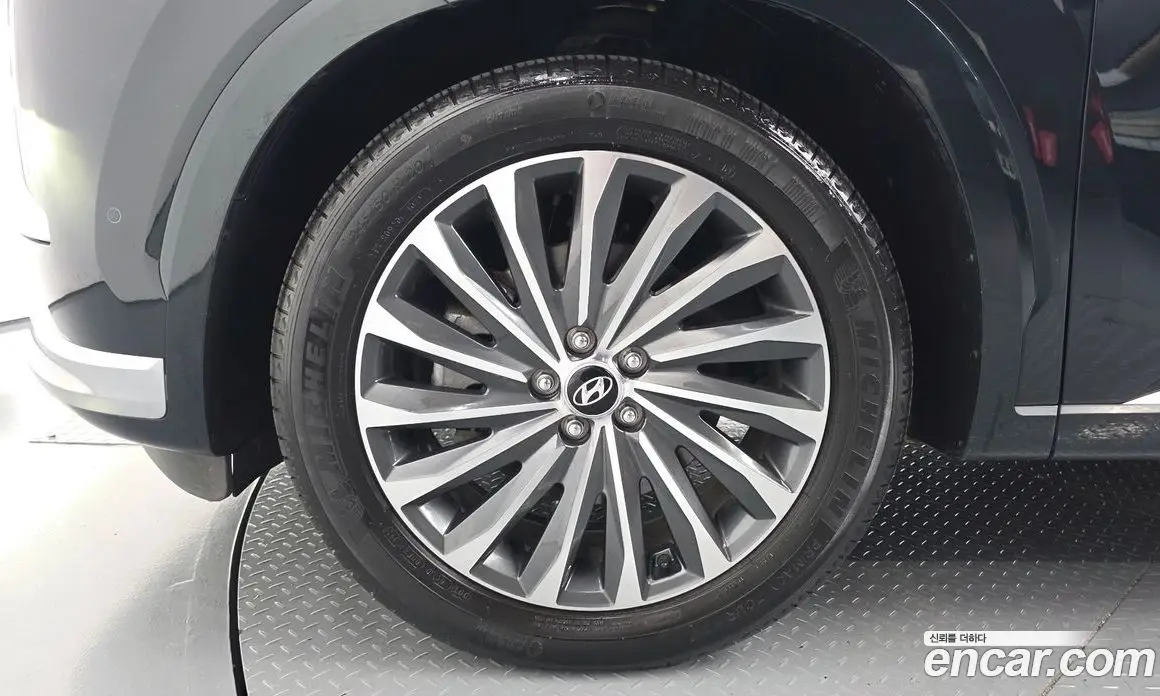 Hyundai Palisade 2023 3.8 автомат (гидро), фото 5